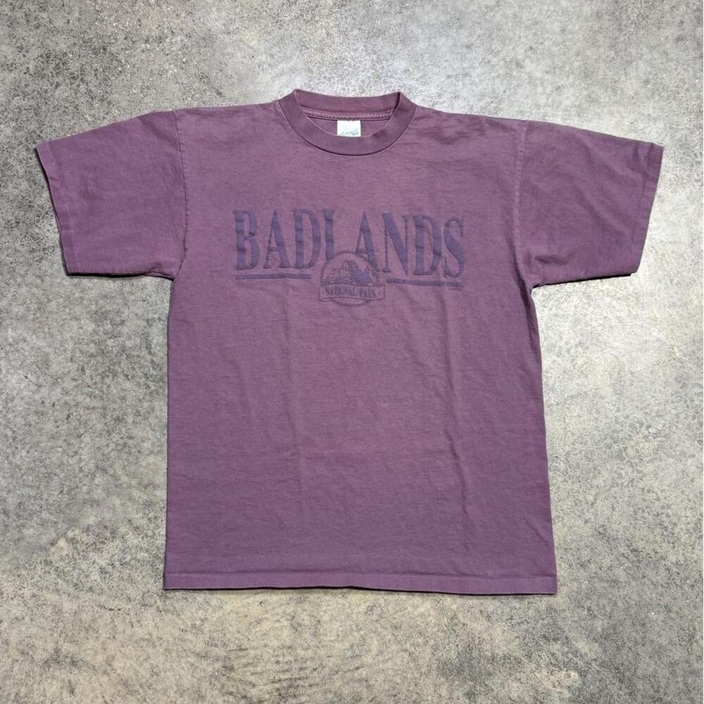 American-vintage Men's Purple and Burgundy T-shirt